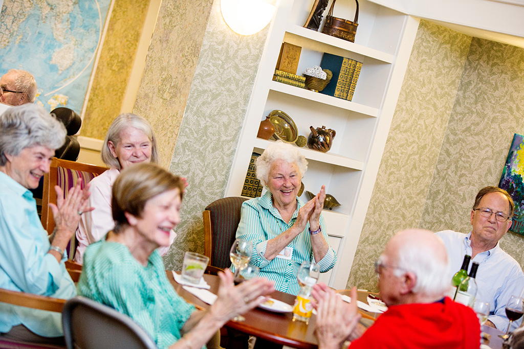 collington-activities-happy-hours
