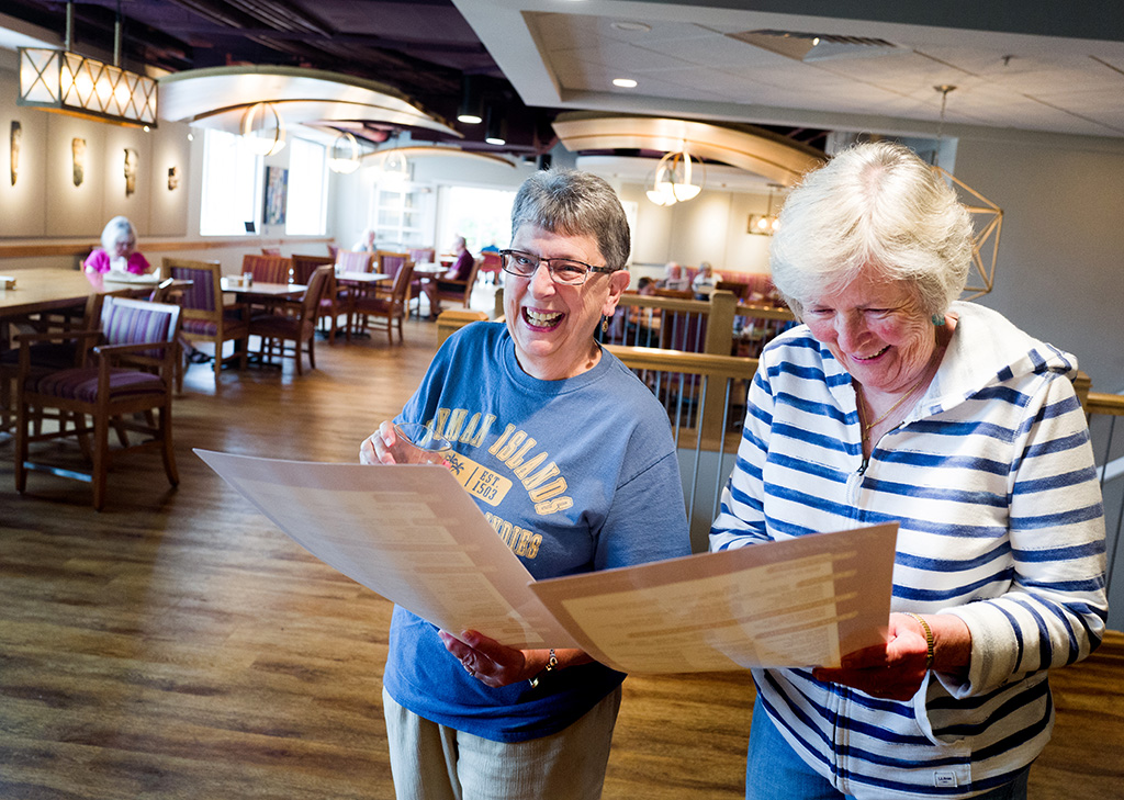 collington-ladies-with-menus