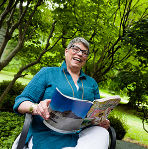 collington-woman-in-chair-outside